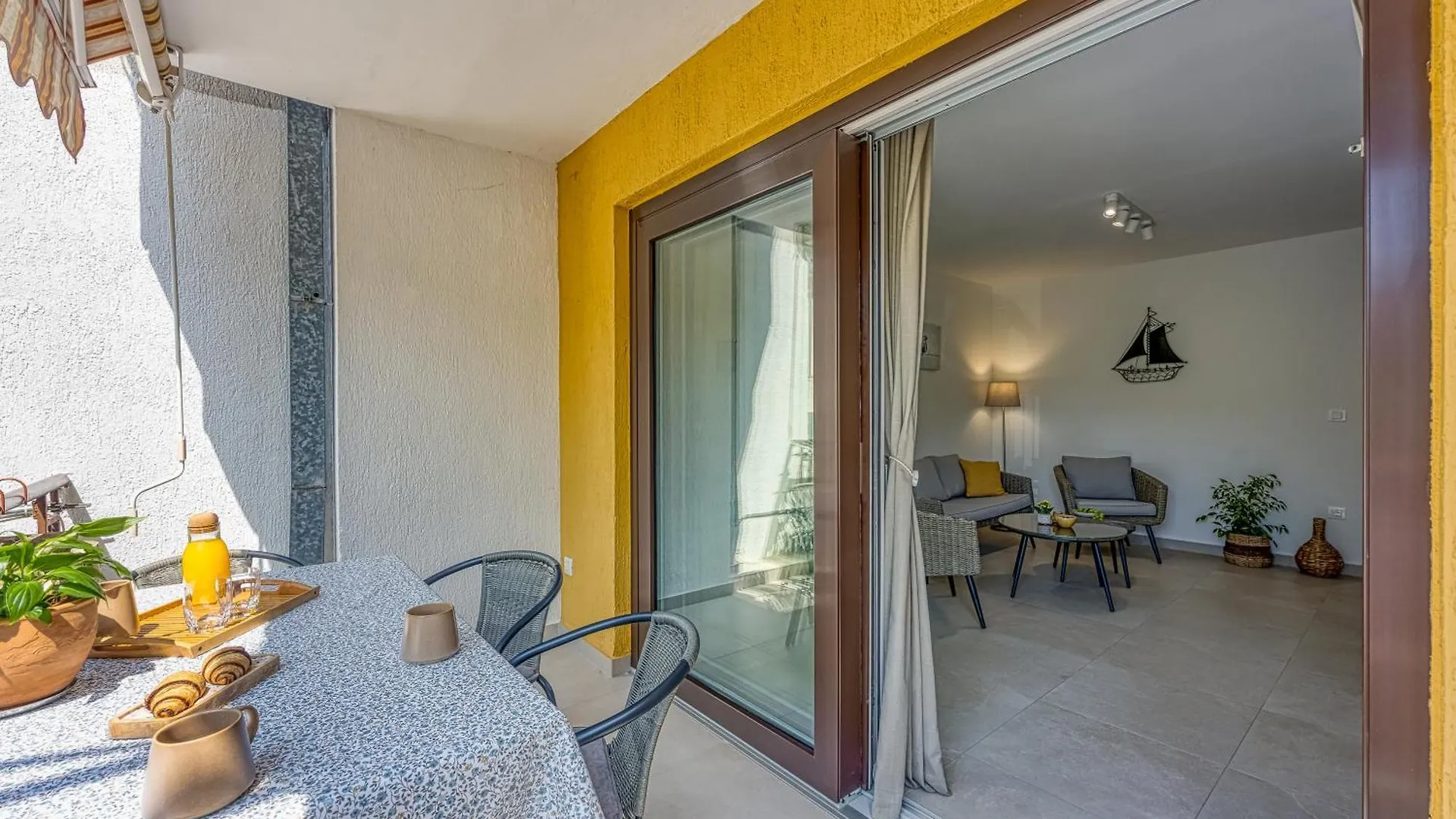 Lipa Korta - Family Apartment In Porec, 850 M To The Sea 0*, 波雷奇